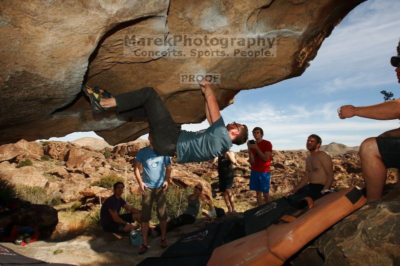 

Filename: SRM_20170311_1607120.jpg
Aperture: f/9.0
Shutter Speed: 1/250
Body: Canon EOS-1D Mark II
Lens: Canon EF 16-35mm f/2.8 L