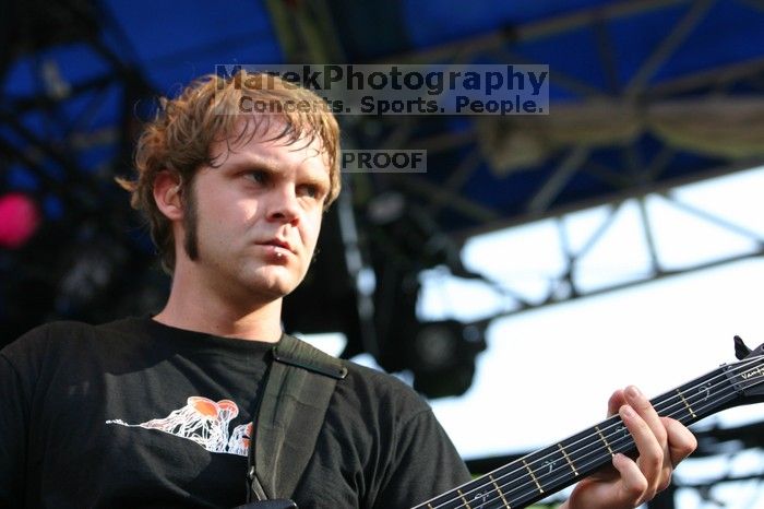Trapt performs on the 99X stage on the second day of Music Midtown, 2004.
Filename: IMG_6556.jpg
Aperture: f/5.6
Shutter Speed: 1/320
Body: Canon EOS DIGITAL REBEL
Lens: Canon EF 80-200mm f/2.8 L