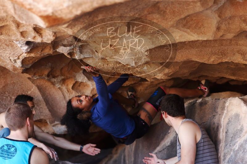 

Filename: SRM_20170312_1128230.jpg
Aperture: f/2.8
Shutter Speed: 1/250
Body: Canon EOS-1D Mark II
Lens: Canon EF 85mm f/1.2 L II