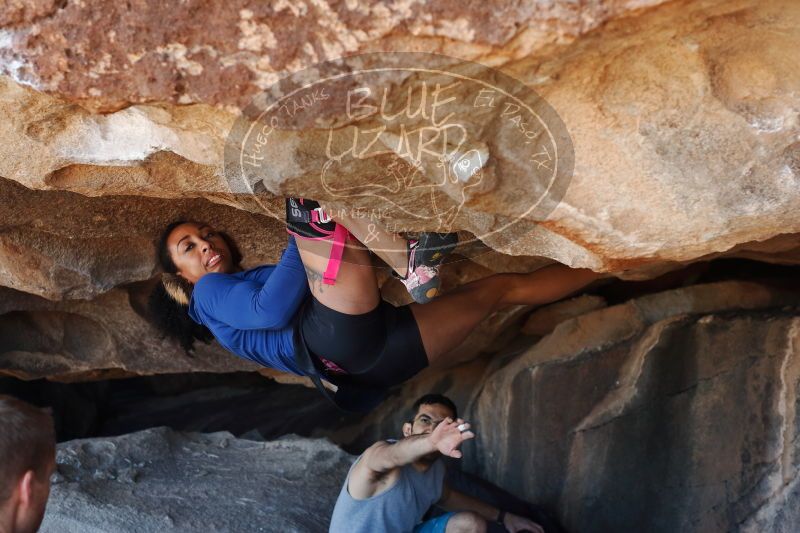 

Filename: SRM_20170312_1141241.jpg
Aperture: f/4.0
Shutter Speed: 1/320
Body: Canon EOS-1D Mark II
Lens: Canon EF 50mm f/1.8 II