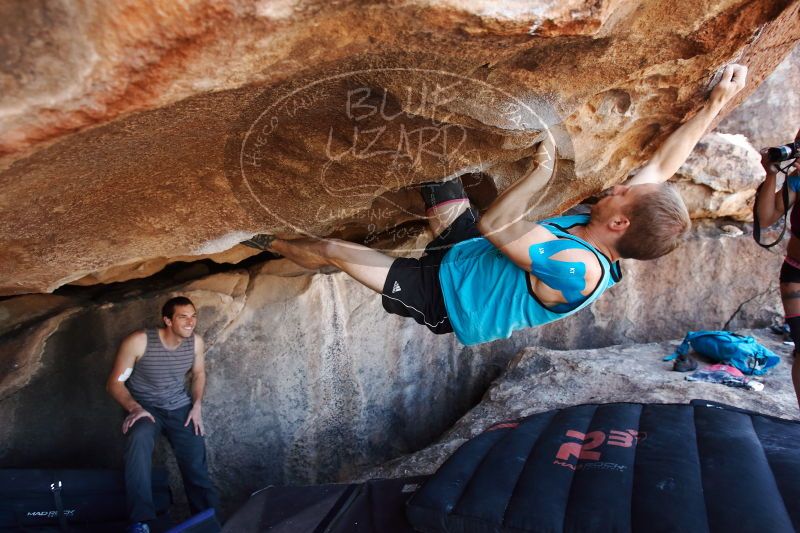 

Filename: SRM_20170312_1211570.jpg
Aperture: f/4.0
Shutter Speed: 1/250
Body: Canon EOS-1D Mark II
Lens: Canon EF 16-35mm f/2.8 L