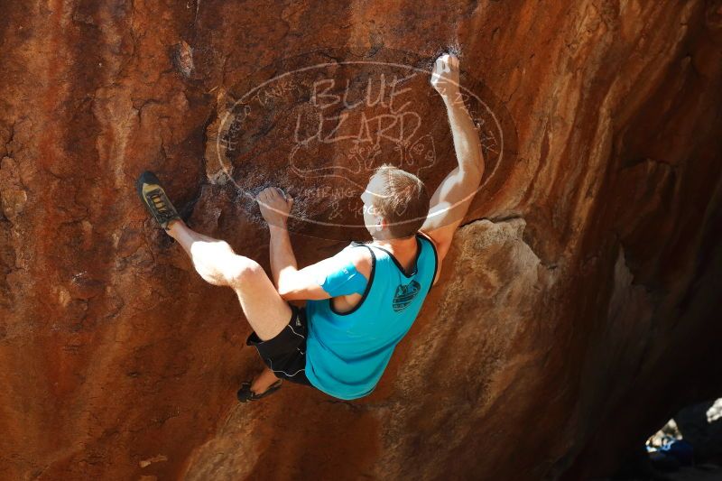 

Filename: SRM_20170312_1343151.jpg
Aperture: f/4.0
Shutter Speed: 1/640
Body: Canon EOS-1D Mark II
Lens: Canon EF 50mm f/1.8 II