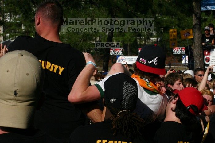 Trapt performs on the 99X stage on the second day of Music Midtown, 2004.
Filename: IMG_6541.jpg
Aperture: f/20.0
Shutter Speed: 1/320
Body: Canon EOS DIGITAL REBEL
Lens: Canon EF 80-200mm f/2.8 L