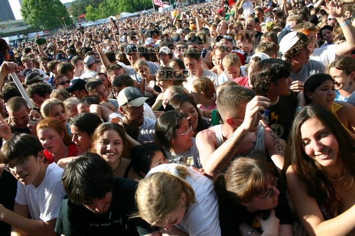 Trapt performs on the 99X stage on the second day of Music Midtown, 2004.
Filename: IMG_6473.jpg
Aperture: f/6.3
Shutter Speed: 1/320
Body: Canon EOS DIGITAL REBEL
Lens: Canon EF-S 18-55mm f/3.5-5.6