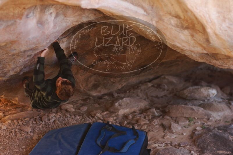 

Filename: SRM_20170313_1103200.jpg
Aperture: f/2.0
Shutter Speed: 1/250
Body: Canon EOS-1D Mark II
Lens: Canon EF 85mm f/1.2 L II