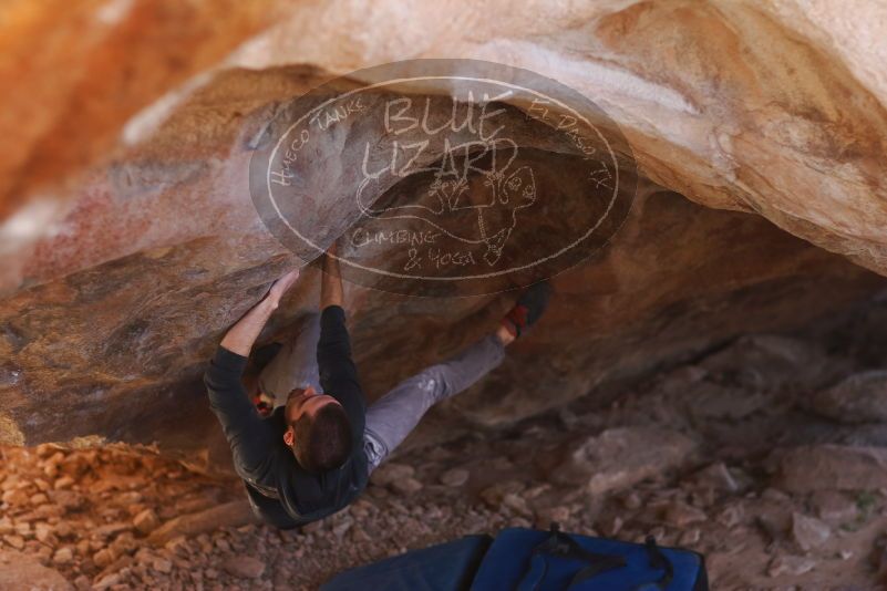 

Filename: SRM_20170313_1105530.jpg
Aperture: f/2.0
Shutter Speed: 1/320
Body: Canon EOS-1D Mark II
Lens: Canon EF 85mm f/1.2 L II