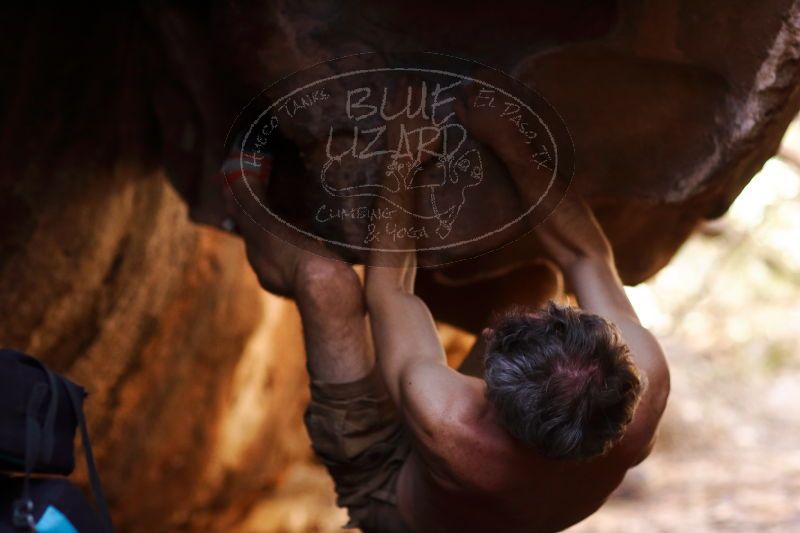 

Filename: SRM_20170315_1109060.jpg
Aperture: f/2.0
Shutter Speed: 1/500
Body: Canon EOS-1D Mark II
Lens: Canon EF 85mm f/1.2 L II