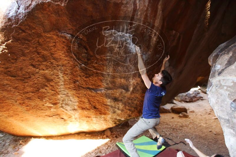 

Filename: SRM_20170317_1043413.jpg
Aperture: f/2.8
Shutter Speed: 1/320
Body: Canon EOS-1D Mark II
Lens: Canon EF 16-35mm f/2.8 L