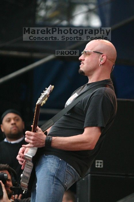 Fuel performs on the 99X stage on the third day of Music Midtown, 2004.

Filename: IMG_7171.jpg
Aperture: f/2.8
Shutter Speed: 1/320
Body: Canon EOS DIGITAL REBEL
Lens: Canon EF 80-200mm f/2.8 L