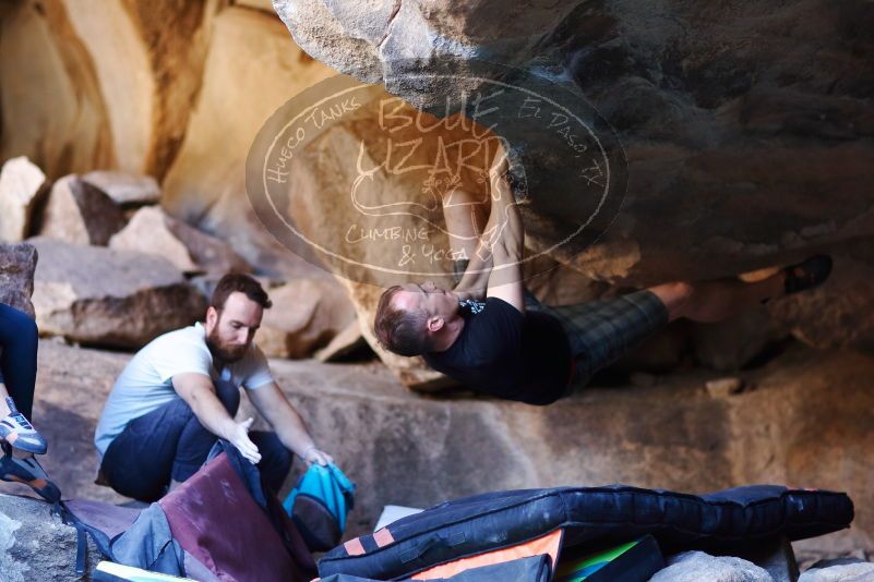 

Filename: SRM_20170317_1311481.jpg
Aperture: f/1.8
Shutter Speed: 1/250
Body: Canon EOS-1D Mark II
Lens: Canon EF 85mm f/1.2 L II