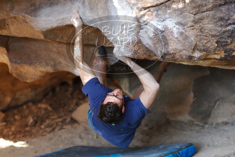 

Filename: SRM_20170325_1724293.jpg
Aperture: f/2.0
Shutter Speed: 1/250
Body: Canon EOS-1D Mark II
Lens: Canon EF 85mm f/1.2 L II