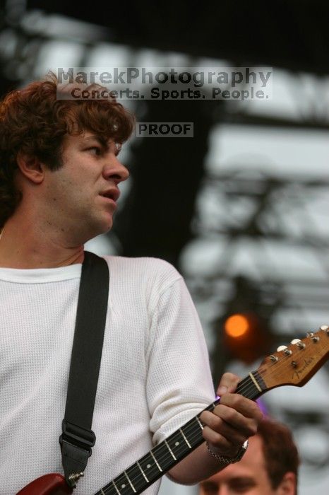 Ween performs on the 96 Rock stage on the third day of Music Midtown, 2004.

Filename: IMG_7018.jpg
Aperture: f/3.2
Shutter Speed: 1/320
Body: Canon EOS DIGITAL REBEL
Lens: Canon EF 80-200mm f/2.8 L