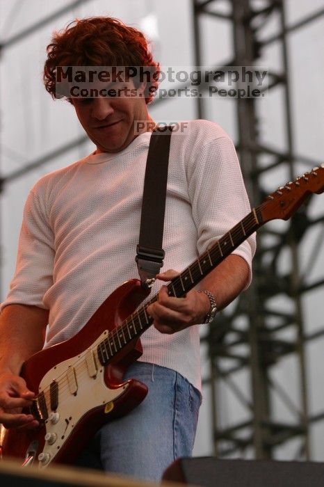 Ween performs on the 96 Rock stage on the third day of Music Midtown, 2004.

Filename: IMG_6981.jpg
Aperture: f/4.0
Shutter Speed: 1/250
Body: Canon EOS DIGITAL REBEL
Lens: Canon EF 80-200mm f/2.8 L