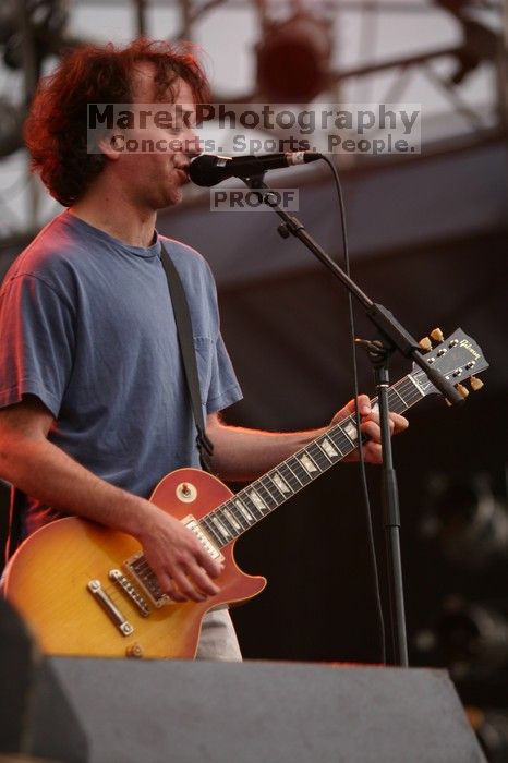 Ween performs on the 96 Rock stage on the third day of Music Midtown, 2004.

Filename: IMG_6979.jpg
Aperture: f/2.8
Shutter Speed: 1/250
Body: Canon EOS DIGITAL REBEL
Lens: Canon EF 80-200mm f/2.8 L