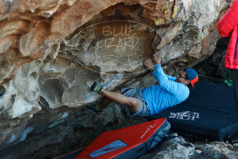 

Filename: SRM_20171118_1638091.jpg
Aperture: f/3.5
Shutter Speed: 1/400
Body: Canon EOS-1D Mark II
Lens: Canon EF 50mm f/1.8 II