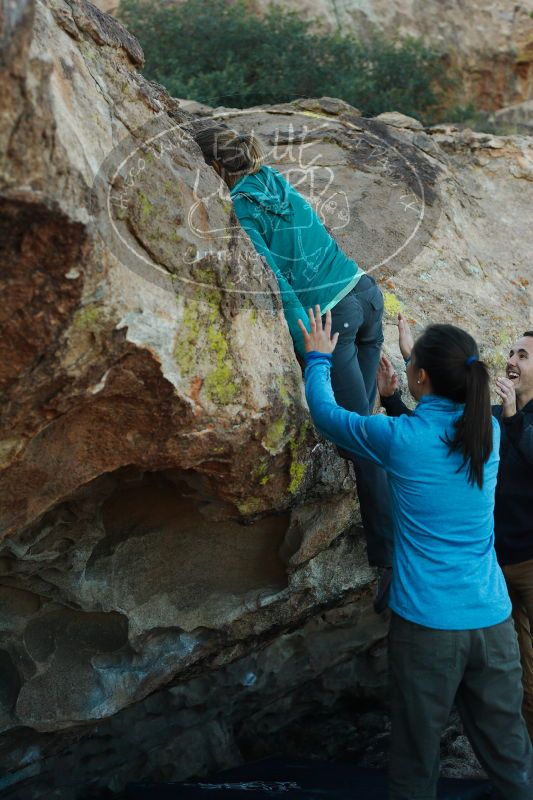 

Filename: SRM_20171118_1715451.jpg
Aperture: f/3.5
Shutter Speed: 1/800
Body: Canon EOS-1D Mark II
Lens: Canon EF 50mm f/1.8 II