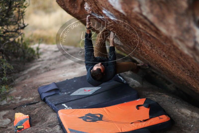 

Filename: SRM_20171118_1811150.jpg
Aperture: f/1.2
Shutter Speed: 1/160
Body: Canon EOS-1D Mark II
Lens: Canon EF 85mm f/1.2 L II