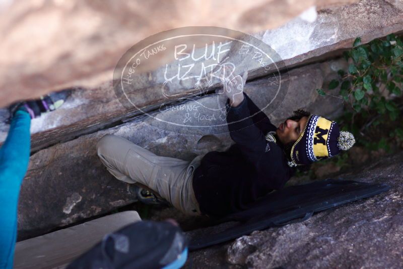 

Filename: SRM_20171119_1232052.jpg
Aperture: f/2.2
Shutter Speed: 1/320
Body: Canon EOS-1D Mark II
Lens: Canon EF 85mm f/1.2 L II