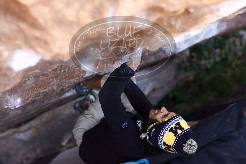 

Filename: SRM_20171119_1232431.jpg
Aperture: f/2.2
Shutter Speed: 1/400
Body: Canon EOS-1D Mark II
Lens: Canon EF 85mm f/1.2 L II