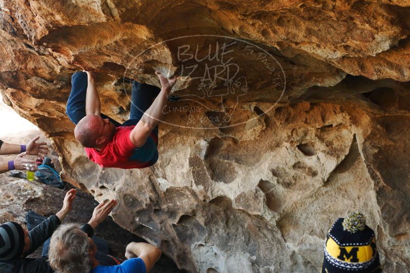 

Filename: SRM_20171119_1415123.jpg
Aperture: f/4.0
Shutter Speed: 1/200
Body: Canon EOS-1D Mark II
Lens: Canon EF 50mm f/1.8 II