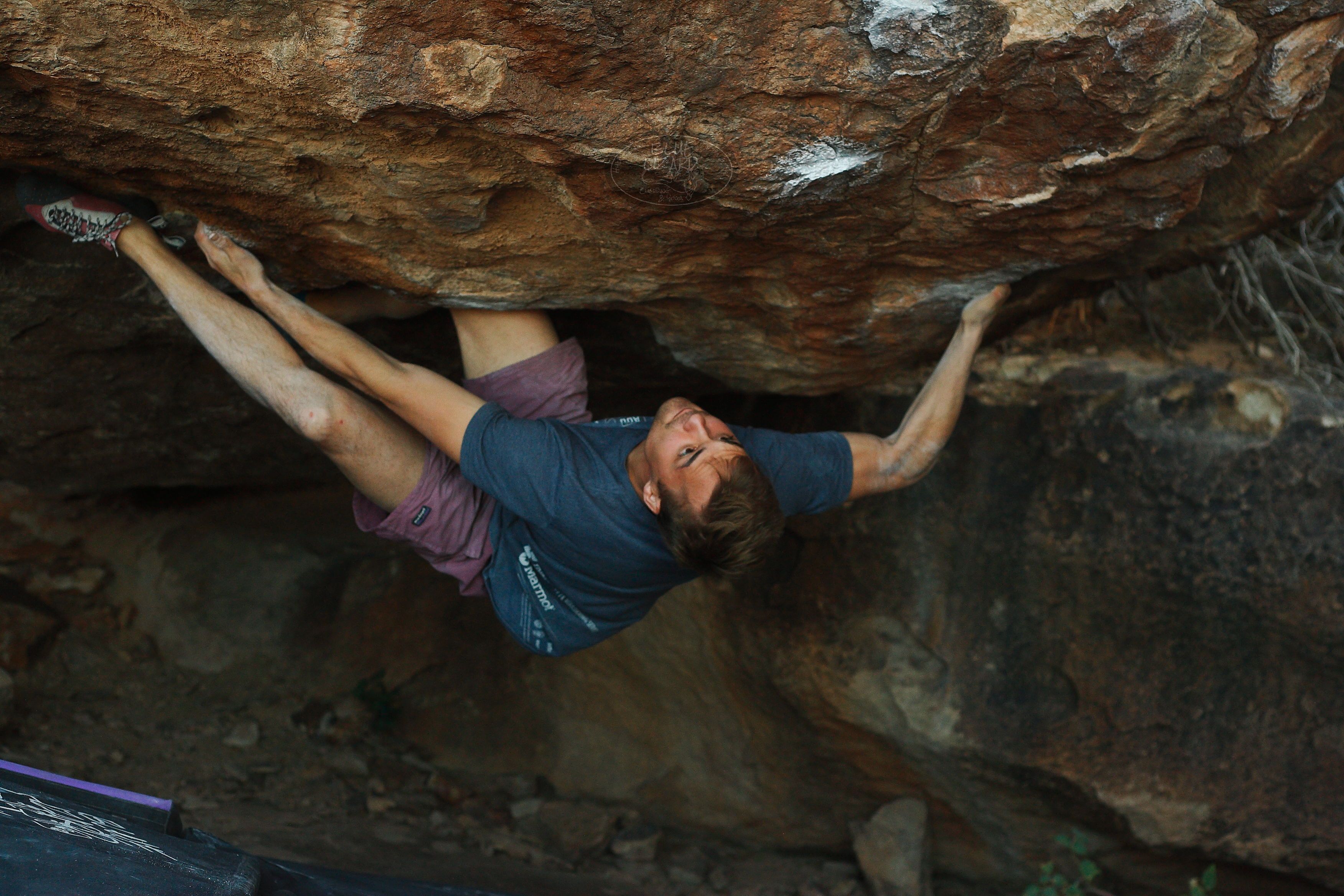 

Filename: SRM_20171123_1725500.jpg
Aperture: f/3.5
Shutter Speed: 1/250
Body: Canon EOS-1D Mark II
Lens: Canon EF 50mm f/1.8 II