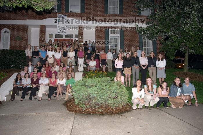 

Filename: CRW_3111.jpg
Aperture: f/5.0
Shutter Speed: 1/200
Body: Canon EOS DIGITAL REBEL
Lens: Sigma 15-30mm f/3.5-4.5 EX Aspherical DG DF