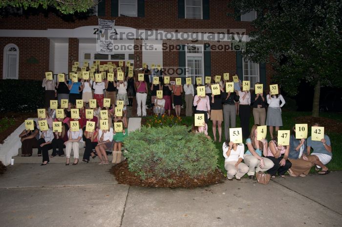 

Filename: CRW_3107.jpg
Aperture: f/5.6
Shutter Speed: 1/200
Body: Canon EOS DIGITAL REBEL
Lens: Sigma 15-30mm f/3.5-4.5 EX Aspherical DG DF