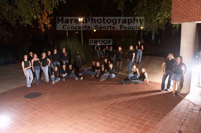 

Filename: CRW_2539.jpg
Aperture: f/7.1
Shutter Speed: 1/100
Body: Canon EOS DIGITAL REBEL
Lens: Canon EF-S 18-55mm f/3.5-5.6