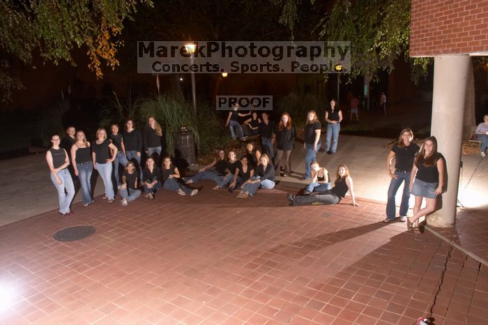 

Filename: CRW_2541.jpg
Aperture: f/7.1
Shutter Speed: 1/100
Body: Canon EOS DIGITAL REBEL
Lens: Canon EF-S 18-55mm f/3.5-5.6