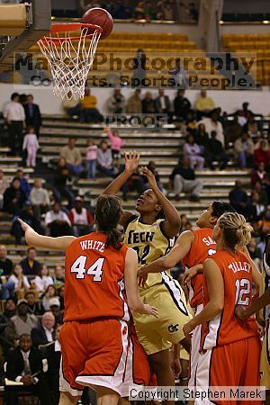 The Georgia Tech women's basketball team played Clemson.
Filename: img_0669_std.jpg
Aperture: f/2.8
Shutter Speed: 1/320
Body: Canon EOS DIGITAL REBEL
Lens: Canon EF 80-200mm f/2.8 L