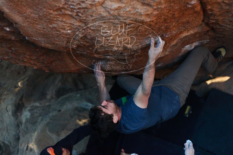 

Filename: SRM_20171228_1711081.jpg
Aperture: f/2.8
Shutter Speed: 1/250
Body: Canon EOS-1D Mark II
Lens: Canon EF 50mm f/1.8 II