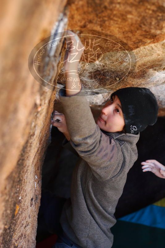 

Filename: SRM_20180101_1116520.jpg
Aperture: f/2.8
Shutter Speed: 1/500
Body: Canon EOS-1D Mark II
Lens: Canon EF 50mm f/1.8 II