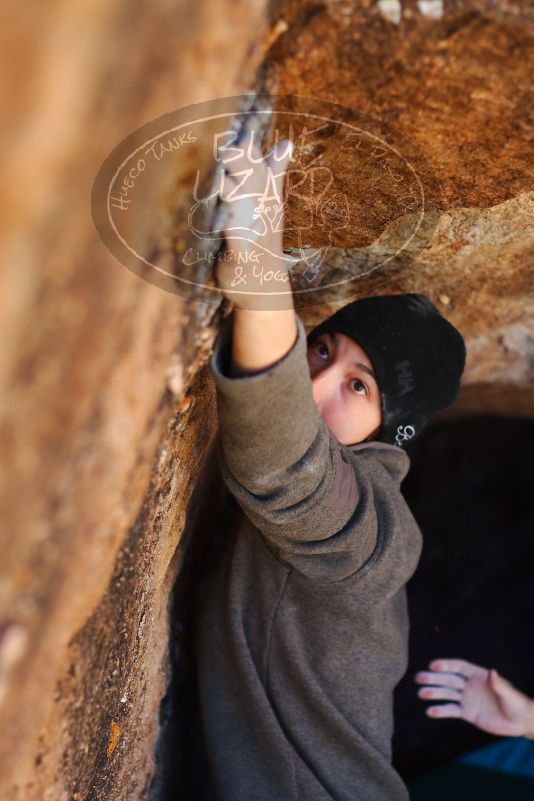 

Filename: SRM_20180101_1116580.jpg
Aperture: f/2.8
Shutter Speed: 1/640
Body: Canon EOS-1D Mark II
Lens: Canon EF 50mm f/1.8 II