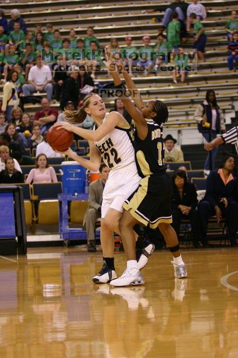 The Georgia Tech women's basketball team played Wake Forest.

Filename: IMG_1015.jpg
Aperture: f/2.8
Shutter Speed: 1/320
Body: Canon EOS DIGITAL REBEL
Lens: Canon EF 80-200mm f/2.8 L