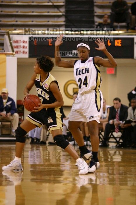 The Georgia Tech women's basketball team played Wake Forest.

Filename: IMG_1041.jpg
Aperture: f/2.8
Shutter Speed: 1/320
Body: Canon EOS DIGITAL REBEL
Lens: Canon EF 80-200mm f/2.8 L