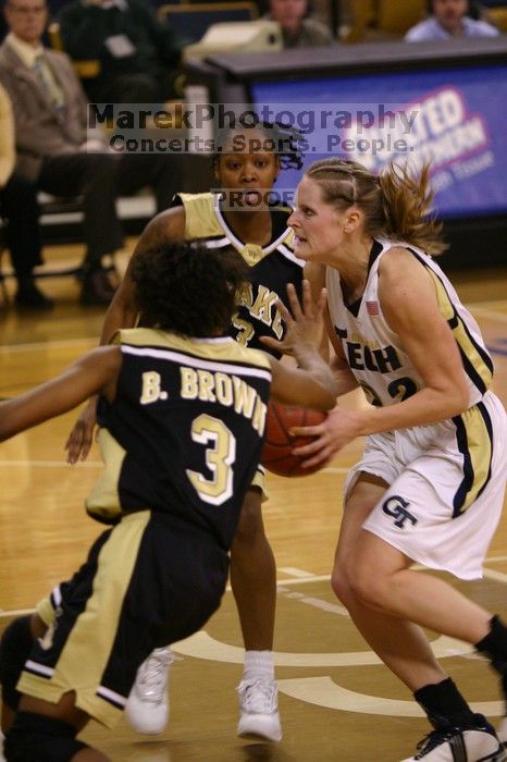 The Georgia Tech women's basketball team played Wake Forest.

Filename: IMG_1128.jpg
Aperture: f/2.8
Shutter Speed: 1/320
Body: Canon EOS DIGITAL REBEL
Lens: Canon EF 80-200mm f/2.8 L