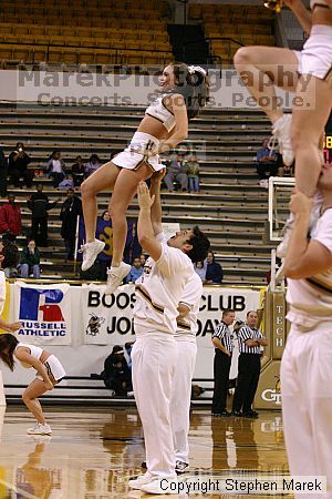 

Filename: img_1765_std.jpg
Aperture: f/3.2
Shutter Speed: 1/500
Body: Canon EOS DIGITAL REBEL
Lens: Canon EF 80-200mm f/2.8 L