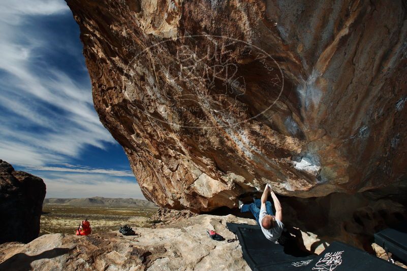 

Filename: SRM_20180109_1147410.jpg
Aperture: f/8.0
Shutter Speed: 1/250
Body: Canon EOS-1D Mark II
Lens: Canon EF 16-35mm f/2.8 L