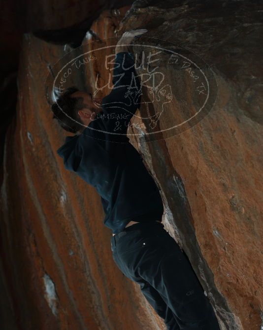 

Filename: SRM_20180111_1400320.jpg
Aperture: f/4.0
Shutter Speed: 1/250
Body: Canon EOS-1D Mark II
Lens: Canon EF 50mm f/1.8 II