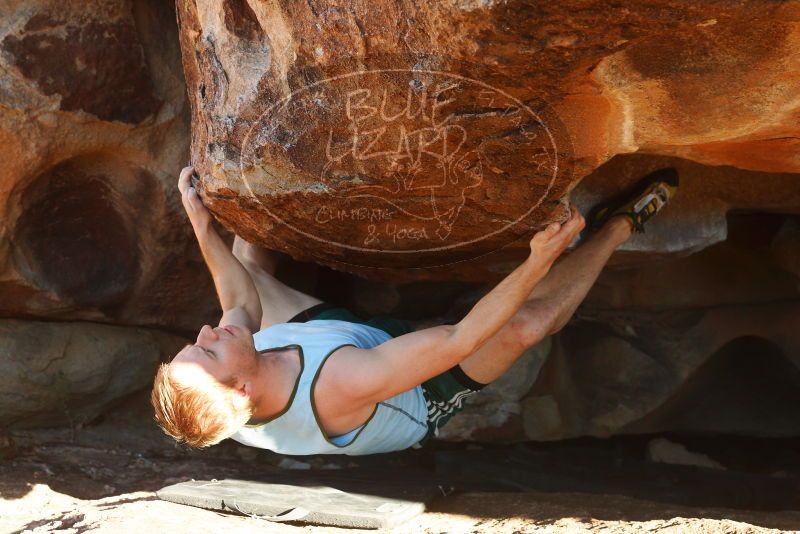 

Filename: SRM_20180128_1620240.jpg
Aperture: f/5.6
Shutter Speed: 1/250
Body: Canon EOS-1D Mark II
Lens: Canon EF 50mm f/1.8 II