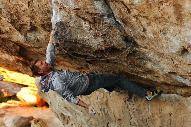 

Filename: SRM_20180127_1820530.jpg
Aperture: f/4.0
Shutter Speed: 1/250
Body: Canon EOS-1D Mark II
Lens: Canon EF 85mm f/1.2 L II