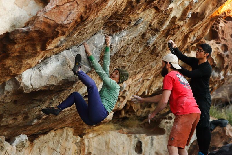 

Filename: SRM_20180127_1824270.jpg
Aperture: f/4.0
Shutter Speed: 1/250
Body: Canon EOS-1D Mark II
Lens: Canon EF 85mm f/1.2 L II