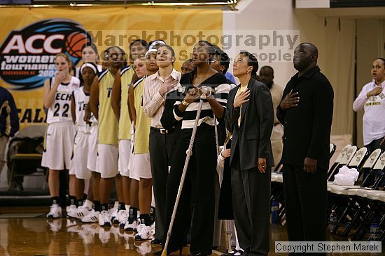 

Filename: img_2309_std.jpg
Aperture: f/2.8
Shutter Speed: 1/320
Body: Canon EOS DIGITAL REBEL
Lens: Canon EF 80-200mm f/2.8 L