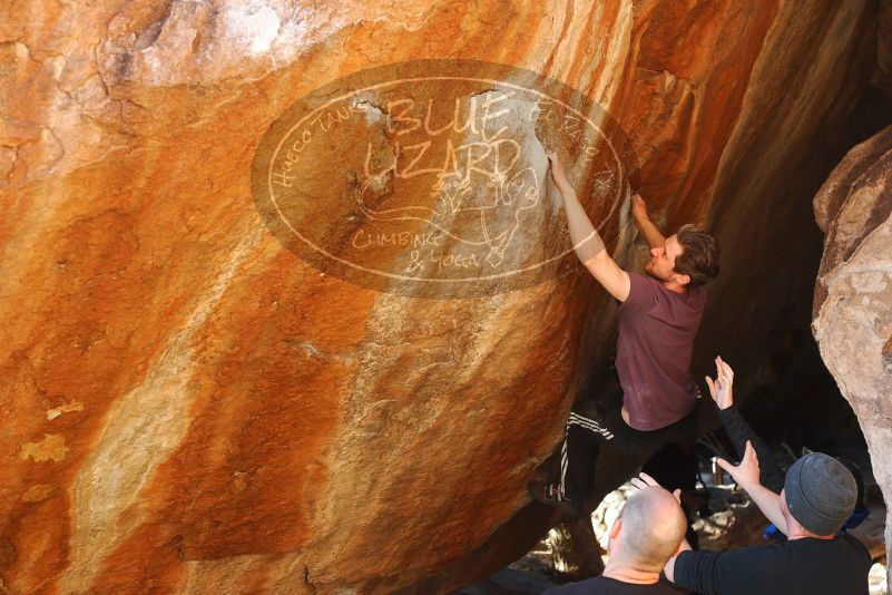 

Filename: SRM_20180127_1647380.jpg
Aperture: f/4.0
Shutter Speed: 1/250
Body: Canon EOS-1D Mark II
Lens: Canon EF 50mm f/1.8 II