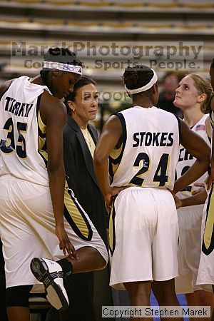 

Filename: img_2468_std.jpg
Aperture: f/2.8
Shutter Speed: 1/320
Body: Canon EOS DIGITAL REBEL
Lens: Canon EF 80-200mm f/2.8 L