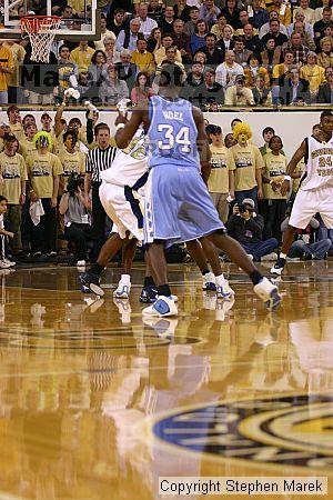 

Filename: img_1391_std.jpg
Aperture: f/2.8
Shutter Speed: 1/320
Body: Canon EOS DIGITAL REBEL
Lens: Canon EF 80-200mm f/2.8 L