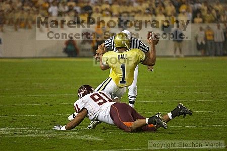 

Filename: crw_2731_std.jpg
Aperture: f/2.8
Shutter Speed: 1/500
Body: Canon EOS DIGITAL REBEL
Lens: Canon EF 80-200mm f/2.8 L