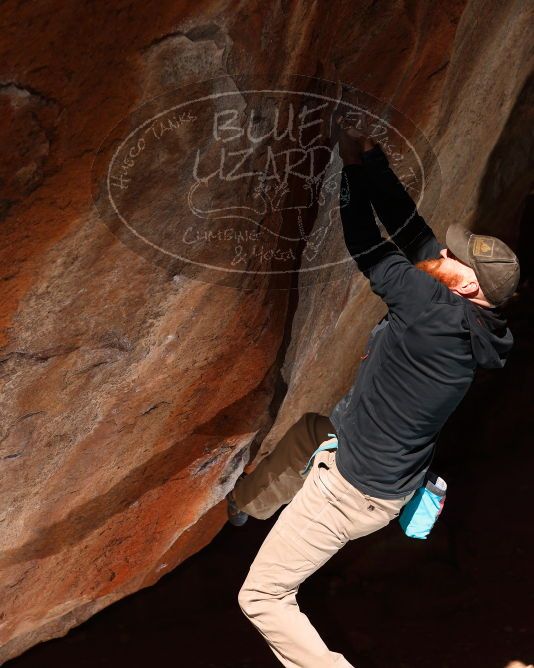 

Filename: SRM_20180224_1133470.jpg
Aperture: f/5.6
Shutter Speed: 1/250
Body: Canon EOS-1D Mark II
Lens: Canon EF 85mm f/1.2 L II