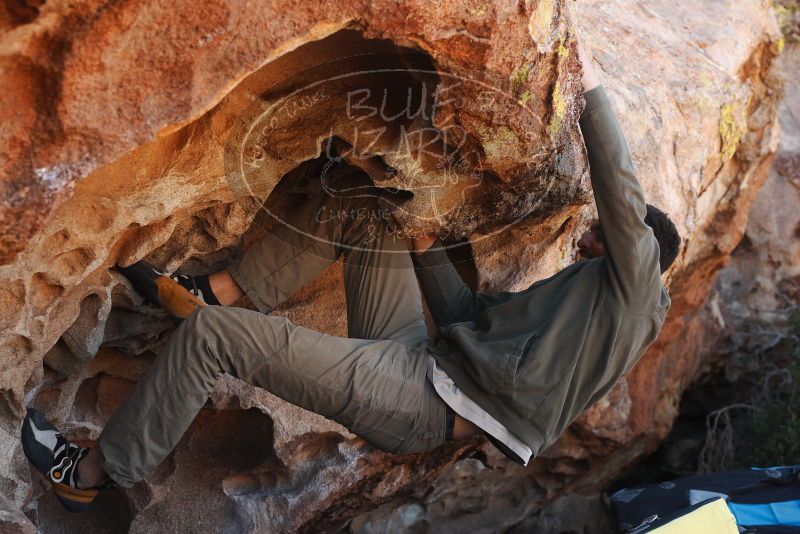 

Filename: SRM_20180225_1548100.jpg
Aperture: f/5.0
Shutter Speed: 1/250
Body: Canon EOS-1D Mark II
Lens: Canon EF 50mm f/1.8 II