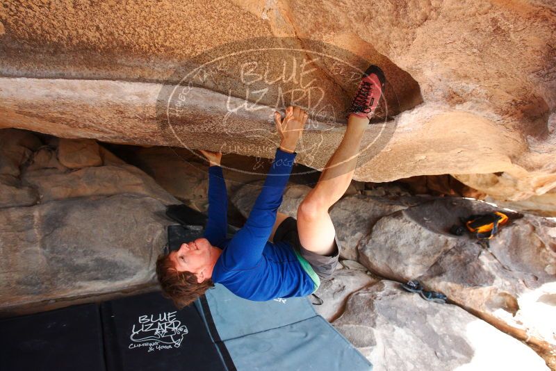 

Filename: SRM_20180310_1200550.jpg
Aperture: f/5.6
Shutter Speed: 1/400
Body: Canon EOS-1D Mark II
Lens: Canon EF 16-35mm f/2.8 L